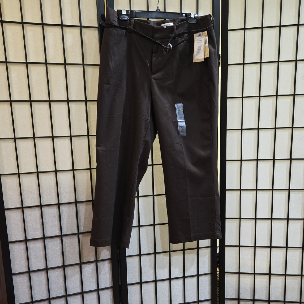 Dockers Ladies Chocolate Brown - Mid-Rise, Curvy - Capri-Belted-SZ 12 -NWT-$20-2